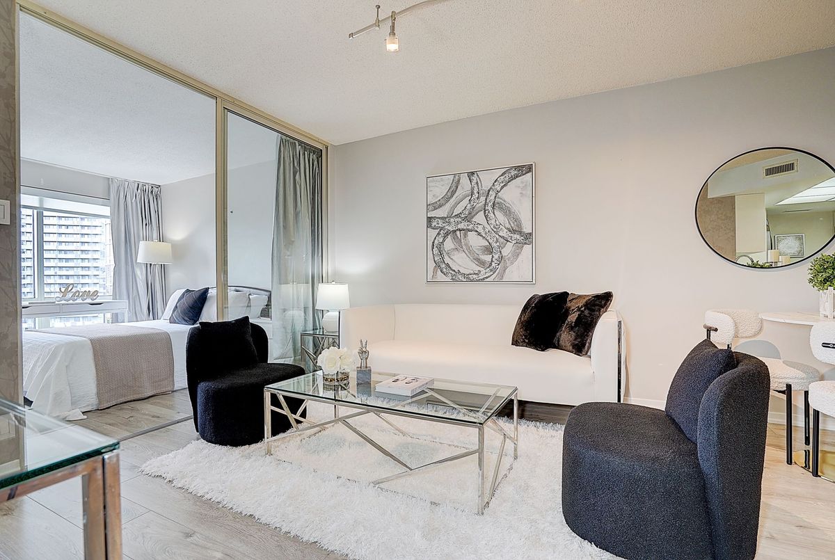 #1101-1001 Bay Street #1101-1001 Bay Street Toronto C01