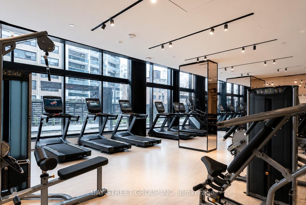 2502-110 Broadway Avenue 2502-110 Broadway Avenue Toronto C10
