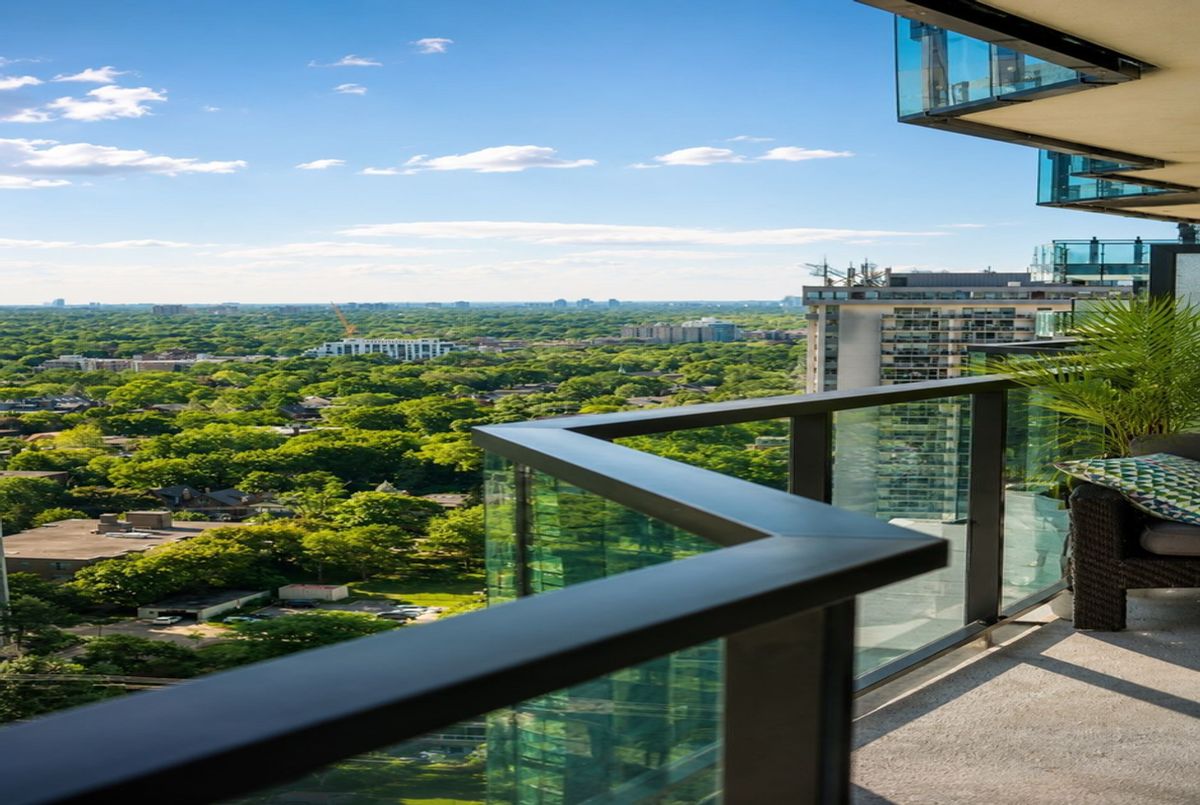 2502-110 Broadway Avenue 2502-110 Broadway Avenue Toronto C10