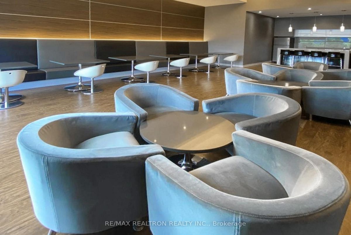 img-gallery