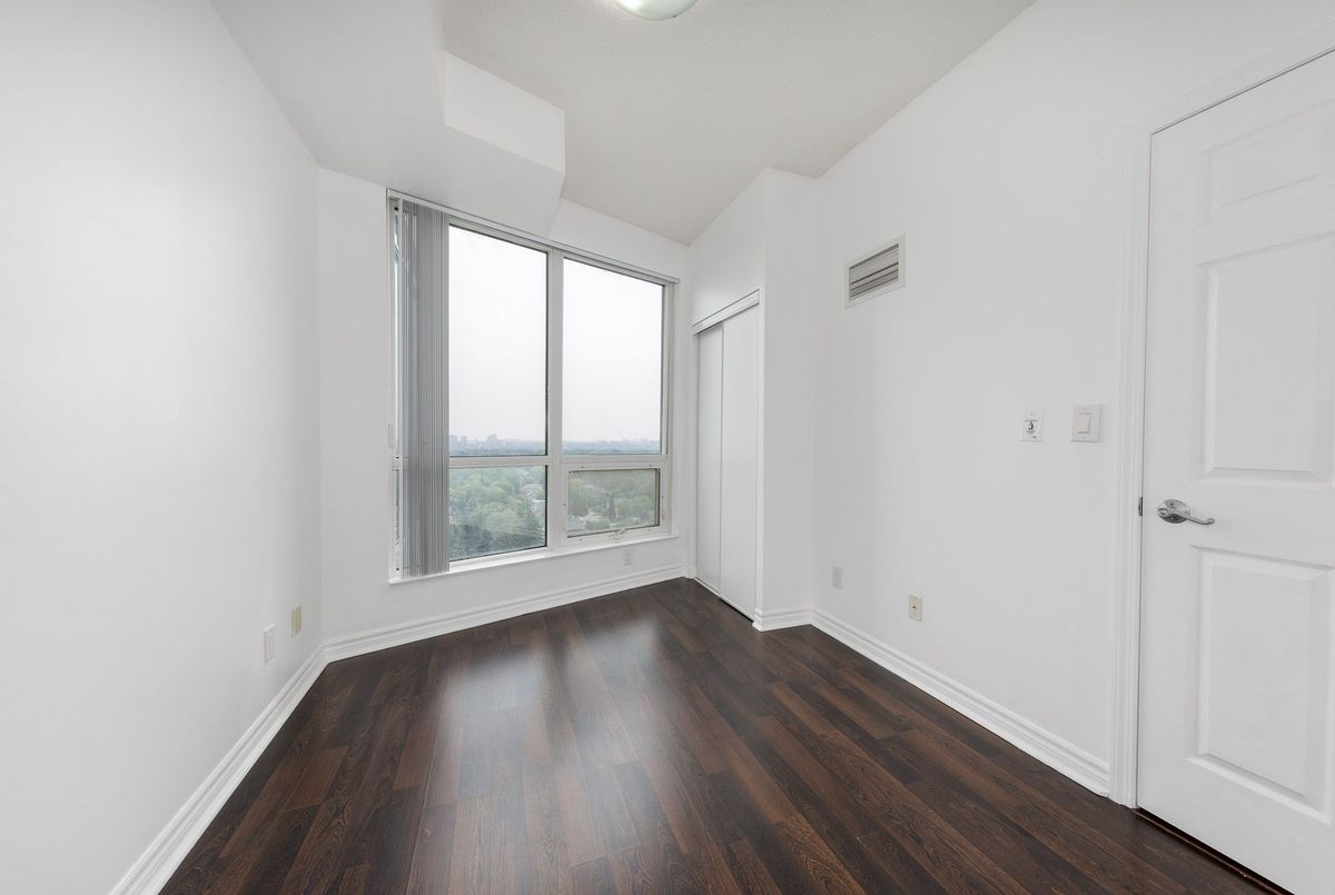 1712-18 Holmes Avenue 1712-18 Holmes Avenue Toronto C14