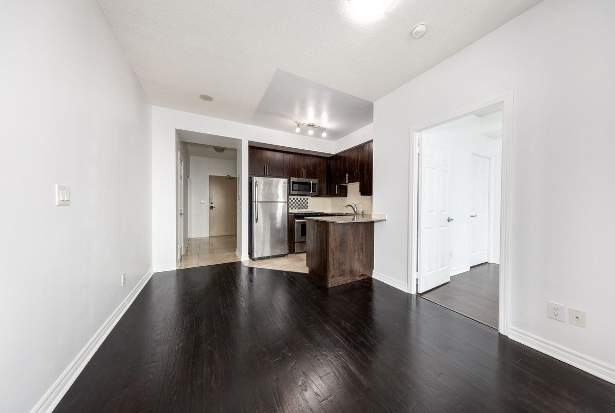 1712-18 Holmes Avenue 1712-18 Holmes Avenue Toronto C14