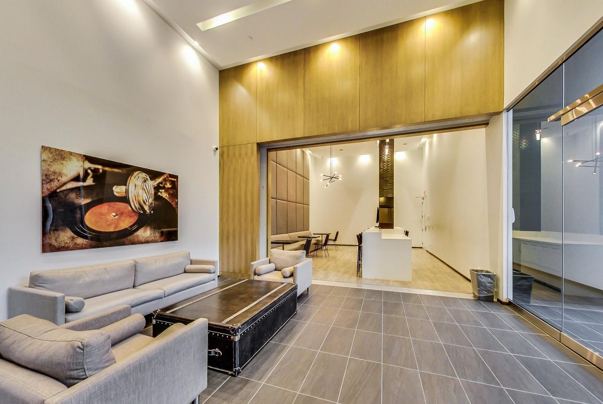 img-gallery