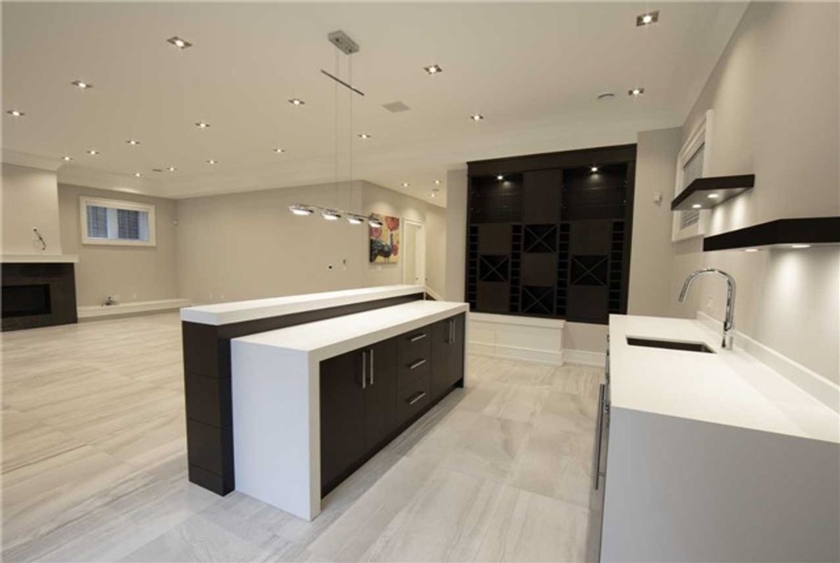 img-gallery