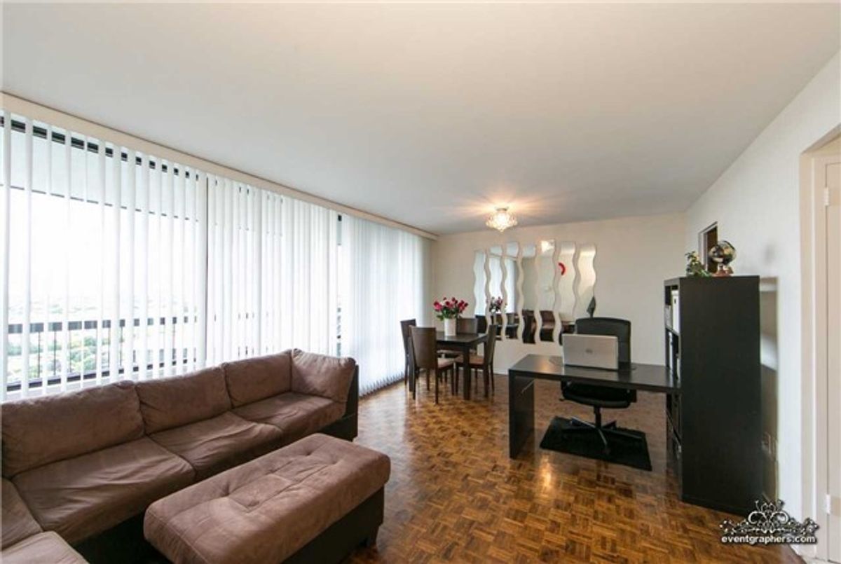 img-gallery