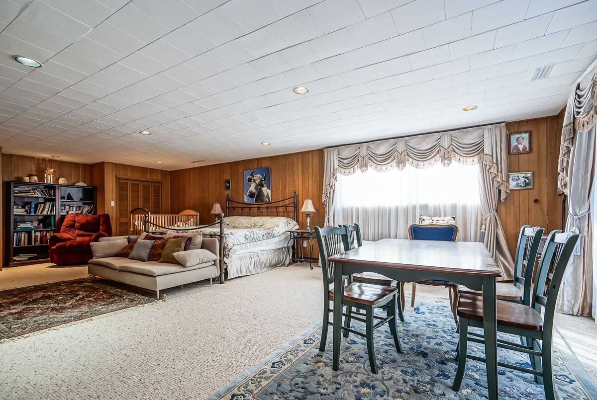 88 Fifeshire Rd 88 Fifeshire Rd Toronto