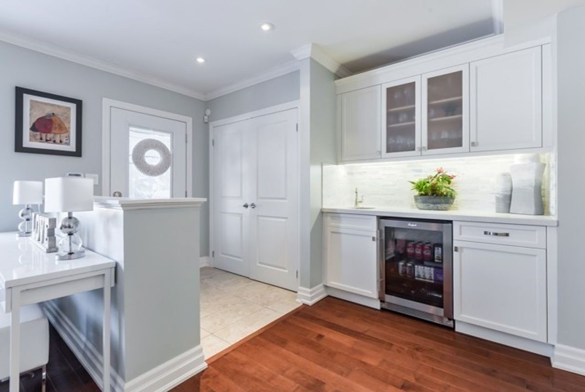 5 Leona Dr 5 Leona Dr Toronto