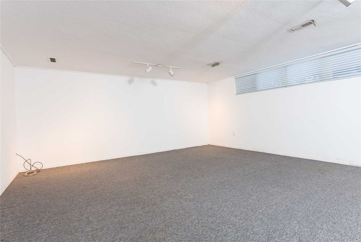 img-gallery