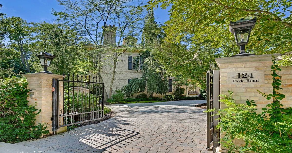 124 Park Rd Toronto