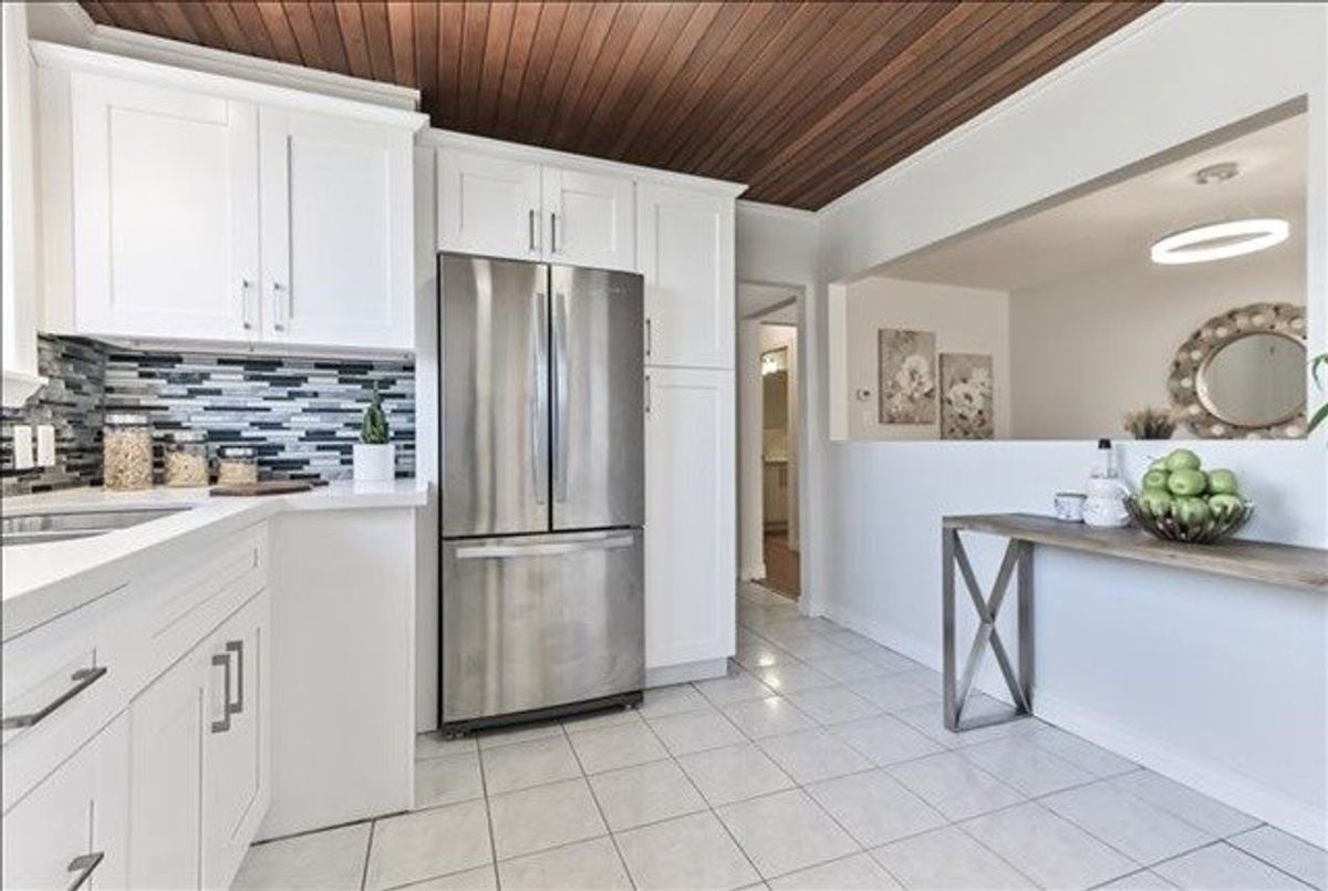 356 Woodsworth Rd 356 Woodsworth Rd Toronto
