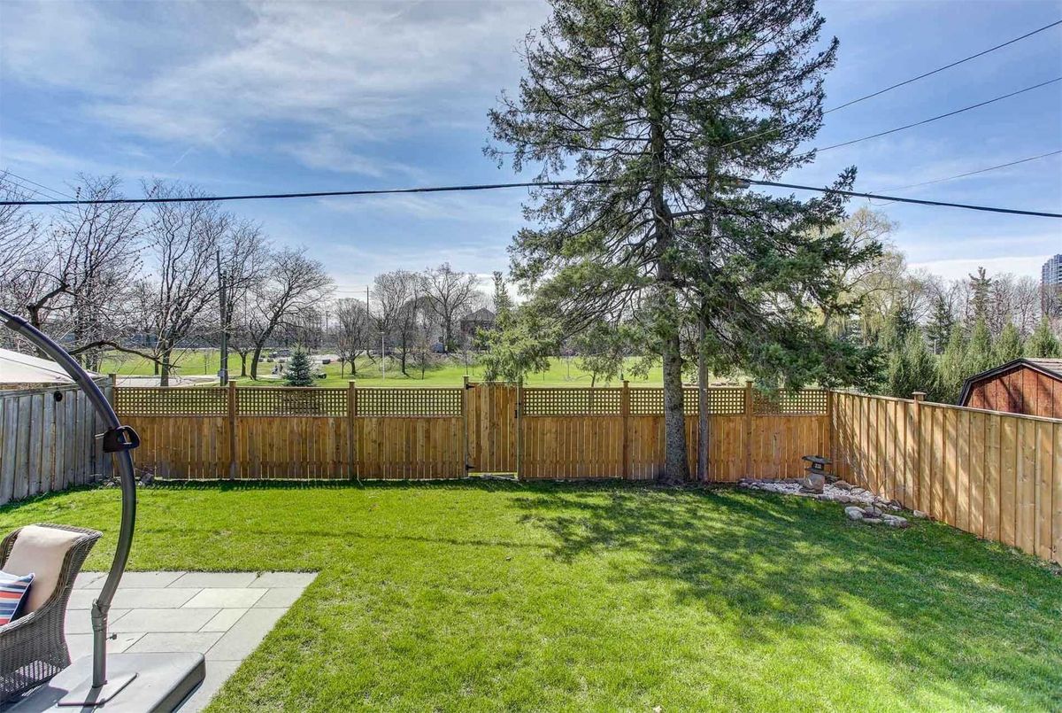 115 Anndale Dr 115 Anndale Dr Toronto