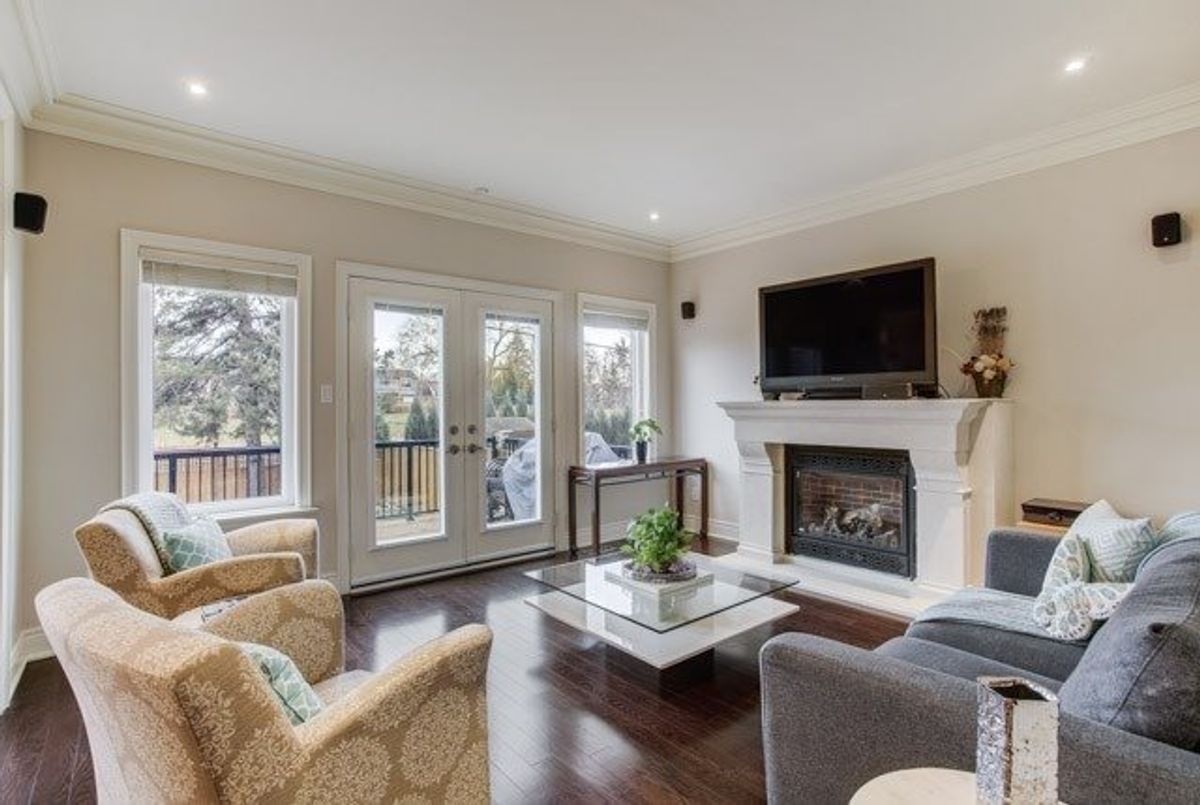 115 Anndale Dr 115 Anndale Dr Toronto