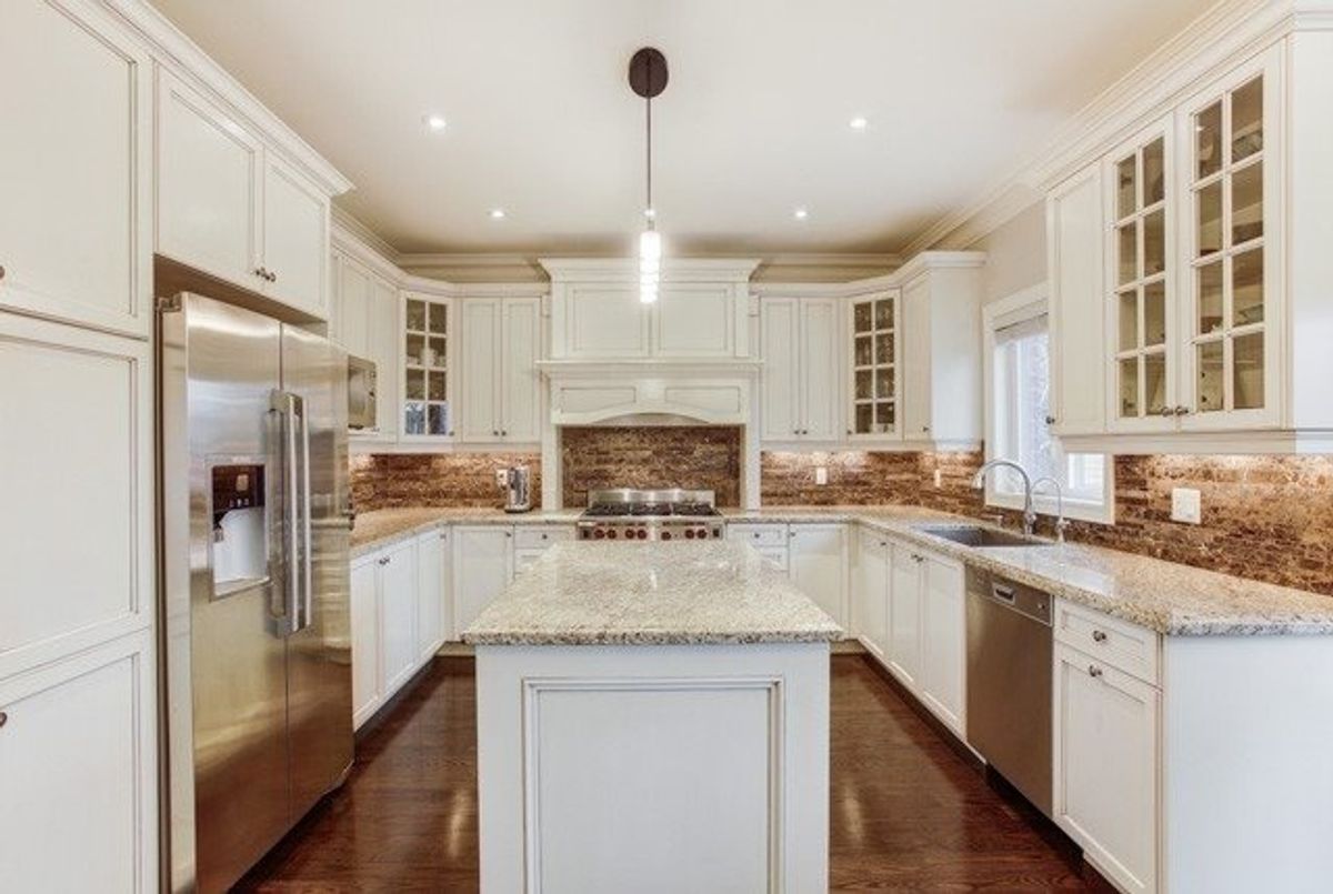 115 Anndale Dr 115 Anndale Dr Toronto