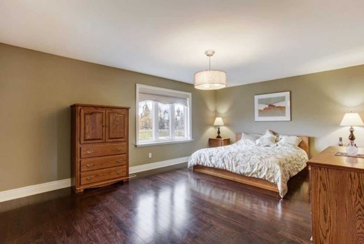 115 Anndale Dr 115 Anndale Dr Toronto
