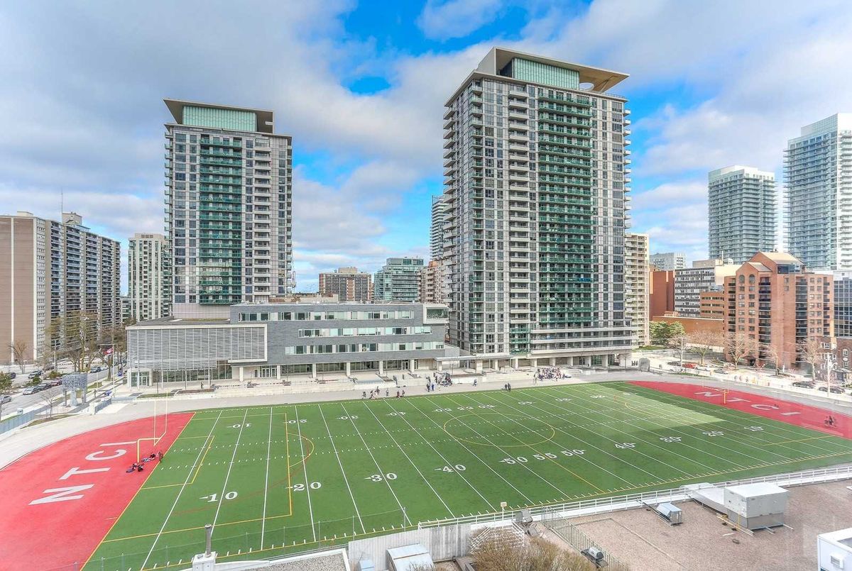 708-7 Broadway Ave 708-7 Broadway Ave Toronto
