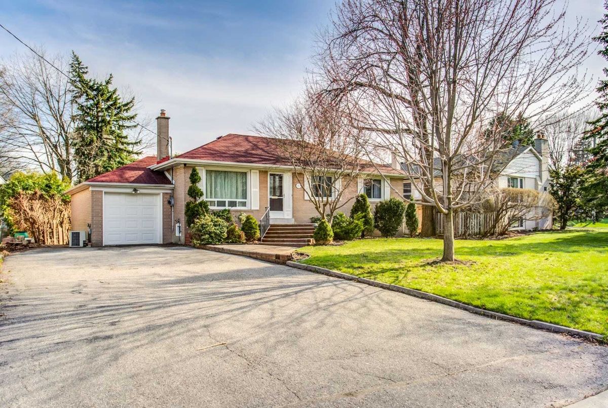 161 Newton Dr 161 Newton Dr Toronto