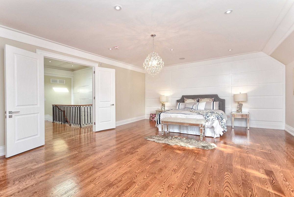 88 Lesgay Cres 88 Lesgay Cres Toronto