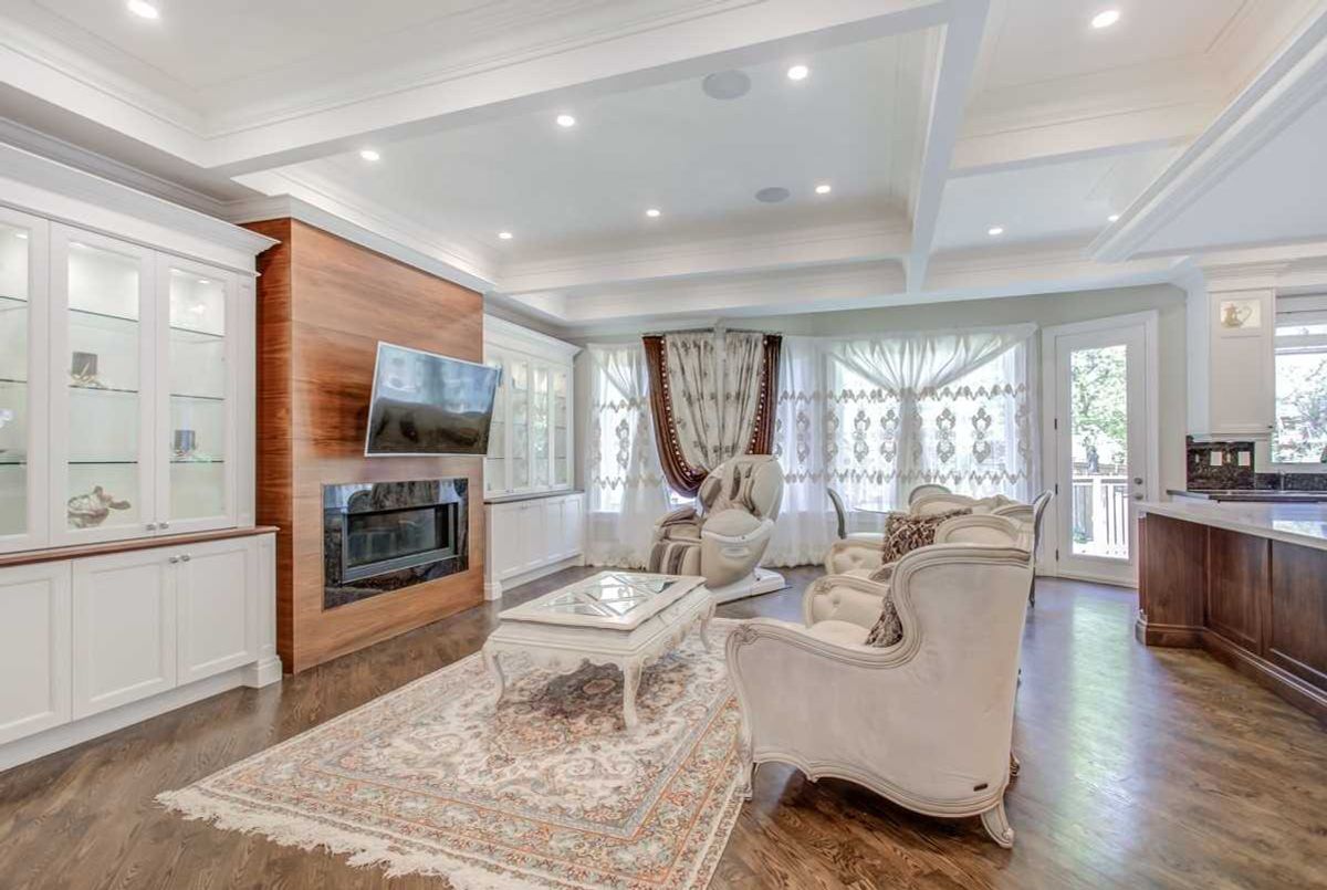 448 Horsham Ave 448 Horsham Ave Toronto
