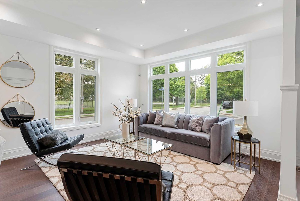 1 Randolph Rd 1 Randolph Rd Toronto