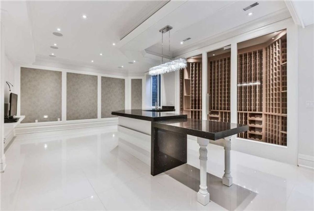 img-gallery