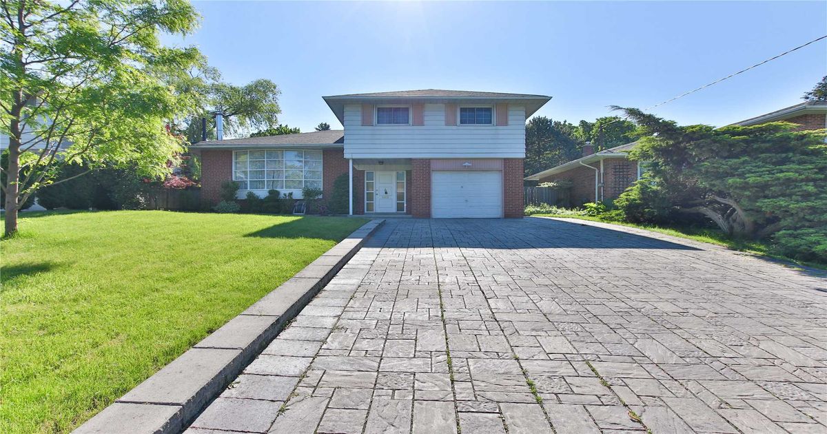 9 Marthclare Ave Toronto