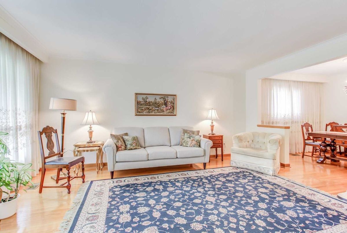 166 Hendon Ave 166 Hendon Ave Toronto