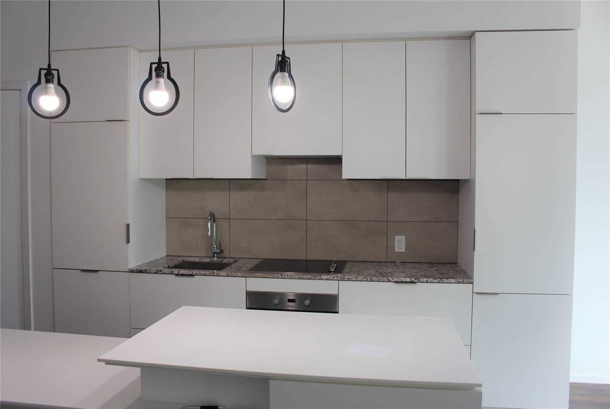 322-5 St Joseph St 322-5 St Joseph St Toronto