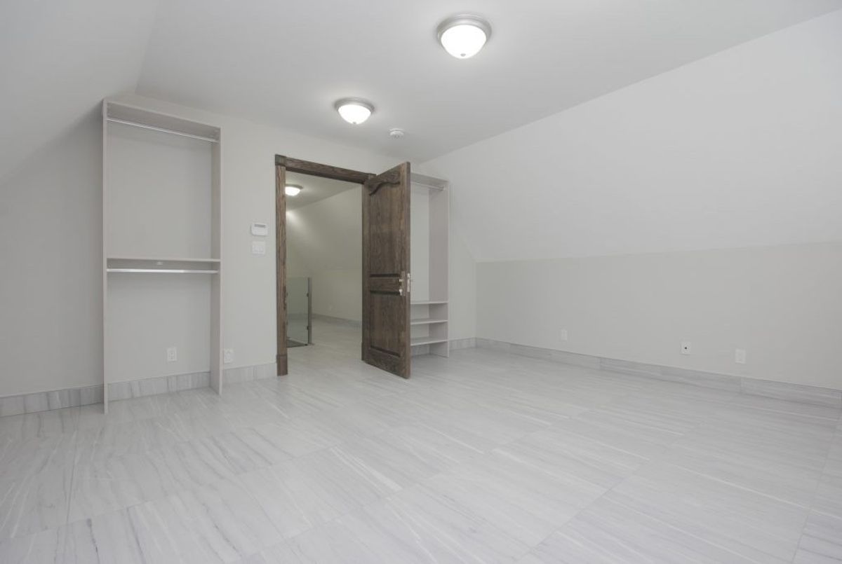 img-gallery