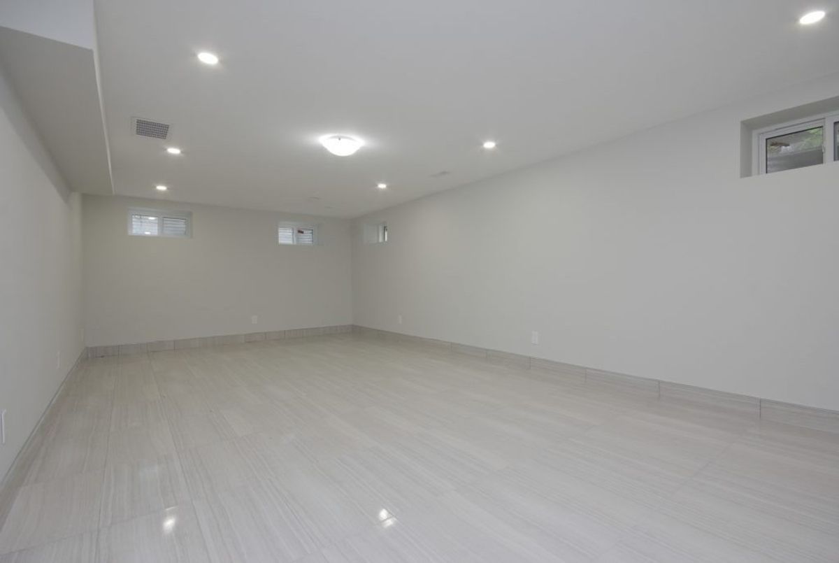 img-gallery
