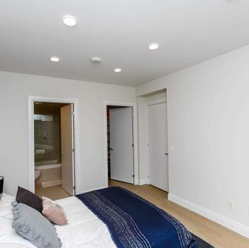 Condo 224 King St W Toronto For {
  "AboveGradeFinishedArea": 0,
  "AboveGradeFinishedAreaSource": "",
  "AboveGradeFinishedAreaUnits": "",
  "Acreage": "",
  "Active": false,
  "Address": "224 King St W",
  "AirConditioning": "Central Air",
  "AirConditioningYN": true,
  "Amps": "",
  "Appliances": "",
  "ApproxAge": "",
  "ApproxSquareFootage": "900-999",
  "Area": "Toronto",
  "AssessmentYear": "",
  "AssignmentYN": false,
  "AssociationAmenities": "",
  "AssociationFee": "",
  "AssociationFeeIncludes": "",
  "AssociationName": "",
  "AssociationYN": false,
  "Balcony": "",
  "Basement": "None",
  "BasementYN": false,
  "BathroomsFull": 0,
  "BathroomsHalf": 0,
  "Bedrooms": 2,
  "BedroomsDisplay": "2",
  "BedroomsPlus": 0,
  "BedroomsTotal": 0,
  "BelowGradeFinishedArea": 0,
  "BelowGradeFinishedAreaSource": "",
  "BelowGradeFinishedAreaUnits": "",
  "Board": "Toronto Regional real Estate Board",
  "BuilderName": "",
  "BuildingAreaTotal": "900-999",
  "BuildingAreaUnits": "Sq Ft",
  "BuildingName": "",
  "BusinessName": "",
  "BusinessType": "",
  "BuyerAgencyCompensation": "2.5% + Hst And A Thank You!",
  "BuyerAgencyCompensationType": "",
  "BuyerAgentAOR": "",
  "BuyerAgentEmail": "",
  "BuyerAgentFullName": "",
  "BuyerAgentId": "",
  "BuyerAgentMlsId": "",
  "BuyerAgentPhone": "",
  "BuyerOfficeId": "",
  "BuyerOfficeMlsId": "",
  "BuyerOfficeName": "",
  "BuyerOfficePhone": "",
  "CarportSpaces": 0,
  "Category": "MLS",
  "ChattelsYN": false,
  "City": "Toronto",
  "ClassSearch": "Condo",
  "ClosedDate": "0001-01-01T00:00:00",
  "CoListAgentDesignation": "",
  "CoListAgentEmail": "",
  "CoListAgentID": "",
  "CoListAgentMLSID": "",
  "CoListAgentName": "",
  "CoListAgentPhone": "",
  "CoListOfficeID": "",
  "CoListOfficeMLSID": "",
  "CoListOfficeName": "WESTMINSTER GROUP REALTY INC., BROKERAGE",
  "CommercialCondoFee": "",
  "CommercialCondoFeeFrequency": "",
  "CommercialCondoFees": "",
  "Commission": "2.5% + Hst And A Thank You!",
  "Community": "Waterfront Communities C1",
  "CommunityFeatures": "",
  "Condition": "",
  "ConditionalExpiryDate": "0001-01-01T00:00:00",
  "ConditionOfSale": "",
  "CondoCorpNumber": "",
  "ConsentToAdvertiseYN": false,
  "ConstructionMaterials": "",
  "ContactAfterExpiryYN": false,
  "ContractDate": "2019-08-06T00:00:00",
  "Cooling": "Central Air",
  "CoolingYN": true,
  "Country": "",
  "CoverPhoto": "https://media.remarketer.ca/PROPTX/C4538729-1.jpg?tr=di-propertynoimage_pj5ksb5iM,f-jpg,q-90",
  "CrossStreet": "King And University",
  "DaysOnMarket": 92,
  "DepositRequired": "",
  "Directions": "",
  "Disclosures": "",
  "DisplayAddress": "1403-224 King St W",
  "DisplayAddressYN": true,
  "DistributeToInternetYN": true,
  "Drive": "",
  "Electric": "",
  "ElectricExpense": "",
  "ElectricOnPropertyYN": false,
  "ElectricYN": false,
  "ElementarySchool": "",
  "ElevatorYN": false,
  "Exclusions": "",
  "Expenses": "",
  "ExpiryDate": "2019-11-06T00:00:00",
  "Exposure": "",
  "Exterior": "",
  "ExteriorFeatures": "",
  "Extras": ": S/S Fridge, Built-In (Oven, Gas Cooktop, Dishwasher, Hood, Microwave). Front Loading Washer/Dryer.",
  "FamilyRoom": "",
  "FireplaceTotal": 0,
  "FireplaceYN": false,
  "Flooring": "",
  "FloorPlans": "",
  "FoundationDetails": "",
  "Franchise": "",
  "FranchiseYN": false,
  "FurnishedYN": false,
  "GarageSpaces": 1.0,
  "GarageType": "Undergrnd",
  "GarageYN": false,
  "GasYN": false,
  "Geometry": {
    "lon": -79.3873,
    "lat": 43.6474
  },
  "GymYN": false,
  "HeatingYN": false,
  "HeatSource": "Gas",
  "HeatType": "Heat Pump",
  "HighSchool": "",
  "HoldoverDays": "",
  "id": "C4538729_PROPTX",
  "IDX": "N",
  "IDXYN": false,
  "Inclusions": "",
  "InteriorFeatures": "",
  "Kitchens": 1,
  "KitchensPlus": 0,
  "LandLeaseAmount": "",
  "LandLeaseYN": false,
  "LastStatus": "Exp",
  "Latitude": 43.6474,
  "LaundryFeatures": "",
  "LaundryLevel": "",
  "Lease": "",
  "LeaseAgreement": "",
  "LeaseAgreementYN": false,
  "LeaseFrequency": "",
  "LeaseTerm": "",
  "LegalDescription": "",
  "Level": "",
  "ListAgentDesignation": "",
  "ListAgentEmail": "",
  "ListAgentID": "",
  "ListAgentMLSID": "",
  "ListAgentName": "",
  "ListAgentPhone": "",
  "ListAOR": "",
  "ListBrokerage": "WESTMINSTER GROUP REALTY INC., BROKERAGE",
  "ListingEntryDate": "2019-08-06T00:00:00",
  "ListingId": "C4538729",
  "ListingKey": "C4538729",
  "ListOfficeID": "",
  "ListOfficeMLSID": "",
  "ListOfficePhone": "",
  "ListPrice": 1100000,
  "ListPricePerUnit": 0,
  "ListPriceUnit": "",
  "LivingArea": "900-999",
  "LivingAreaSource": "",
  "LivingAreaUnits": "",
  "Locker": "Owned",
  "Longitude": -79.3873,
  "LotDepth": 0,
  "LotFeatures": "",
  "LotFront": 0,
  "LotIrregularities": "",
  "LotShape": "",
  "LotSizeArea": "",
  "LotSizeAreaUnits": "",
  "LotSizeCode": "",
  "LotSizeDimensions": "",
  "Maintenance": "670.61",
  "Media": [],
  "MediaChangeTimestamp": "2019-11-07T05:05:17",
  "MLS": "C4538729",
  "MLSLastStatus": "Expired",
  "MLSNumber": "C4538729",
  "MLSStatus": "Expired",
  "Municipality": "Toronto",
  "MunicipalityDistrict": "Toronto C01",
  "NewConstructionYN": false,
  "NumberOfBuildings": 0,
  "NumberOfUnitsTotal": 0,
  "OccupantType": "",
  "OpenHouses": [],
  "OpenHouseYN": false,
  "OriginalPrice": 1180000,
  "OwnershipType": "",
  "ParcelNumber": "",
  "ParkingIncludedYN": false,
  "ParkingSpaces": 1,
  "PaymentFrequency": "",
  "PaymentMethod": "",
  "PetsPermitted": "Restrict",
  "PetsPermittedYN": false,
  "PhotoCount": 20,
  "PictureYN": false,
  "PoolFeatures": "",
  "PoolYN": false,
  "PossessionDate": "",
  "PostalCode": "M5V1H8",
  "PreviousListPrice": 1180000,
  "PriceChange": true,
  "PriceChangeTimestamp": "0001-01-01T00:00:00",
  "PriorMlsStatus": "Exp",
  "PrivateEntrance": "",
  "PrivateEntranceYN": false,
  "PrivateRemarks": "",
  "PropertyAttachedYN": false,
  "PropertyCondition": "",
  "PropertyFeatures": "",
  "PropertyManagementCompany": "",
  "PropertyStyleSearch": "Apartment",
  "PropertySubType": "Condo Apt",
  "PropertySubTypeSearch": "Condo",
  "PropertyType": "Condo",
  "PropertyTypeSearch": "Residential",
  "Province": "Ontario",
  "PublicRemarks": "Luxury Unit In One Of Toronto's Finest Towers, In The Heart Of Toronto's Entertainment And Financial District With Breathtaking Views. Interior Designed And Decorated By Professional With No Concrete Wall Exposure, Pot Lights Throughout And Filled With $70K In Upgrades. Could Be Sold Furnished. 920 Sqft+151 Sqft Open Balcony.6th Floor Fitness Facility & Lounge W/Walk-Out To Outdoor Swim/Pool.Ground Level Bar & Lounge, 2nd Floor Restaurant, And 24 Hr Concierge",
  "PurchaseContractDate": "0001-01-01T00:00:00",
  "RemarksForClients": "Luxury Unit In One Of Toronto's Finest Towers, In The Heart Of Toronto's Entertainment And Financial District With Breathtaking Views. Interior Designed And Decorated By Professional With No Concrete Wall Exposure, Pot Lights Throughout And Filled With $70K In Upgrades. Could Be Sold Furnished. 920 Sqft+151 Sqft Open Balcony.6th Floor Fitness Facility & Lounge W/Walk-Out To Outdoor Swim/Pool.Ground Level Bar & Lounge, 2nd Floor Restaurant, And 24 Hr Concierge",
  "Restricted": true,
  "RetirementYN": false,
  "RoadFrontageType": "",
  "RoadSurfaceType": "",
  "RollNumber": "",
  "Roof": "",
  "Rooms": [],
  "RoomsAboveGrade": 0,
  "RoomsBelowGrade": 0,
  "RoomsTotal": 0,
  "RoomsYN": false,
  "RTimestampSql": "2019-11-07T05:05:17",
  "SaleLease": "Sale",
  "SalesBrochure": "",
  "Sauna": "",
  "SaunaYN": false,
  "Sewers": "",
  "ShowingInstruction": "",
  "SignOnPropertyYN": false,
  "Sold": false,
  "SoldDate": "0001-01-01T00:00:00",
  "SoldPrice": 0,
  "Source": "PROPTX",
  "SourceSystemID": "",
  "SpaFeatures": "",
  "SpaYN": false,
  "SPLP": 100,
  "SqFtRangeMax": 999,
  "SqFtRangeMin": 900,
  "SqFtTotal": 0,
  "StandardStatus": "",
  "Status": "U",
  "Stories": "",
  "StoriesTotal": "",
  "StreetAbbreviation": "",
  "StreetDirection": "W",
  "StreetName": "King",
  "StreetNumber": "224",
  "StreetSuffix": "St",
  "StreetSuffixCode": "",
  "StructureType": "",
  "Style": "Apartment",
  "SubLeaseYN": false,
  "Summary": "listingkey:C4538729 | mls_number:C4538729 | community:Waterfront Communities C1 | property_type:Condo | property_subtype:Condo Apt | building_type:Condo Apt | building_style:Apartment | list_price:1100000 | list_date:8/6/2019 12:00:00 AM | sold_price:0 | sold_date:1/1/0001 12:00:00 AM | bed:2 | bath:2 | active:False | sold:False | source:PROPTX | transaction:Sale | listing_office:WESTMINSTER GROUP REALTY INC., BROKERAGE | thumbnail:https://media.remarketer.ca/PROPTX/C4538729-1.jpg?tr=di-propertynoimage_pj5ksb5iM,f-jpg,w-600,h-600,q-90,c-maintain_ratio,fo-center",
  "SurveyType": "",
  "SurveyYear": "",
  "SurveyYN": false,
  "SuspendedDate": "0001-01-01T00:00:00",
  "TaxAssessedValue": "",
  "Taxes": 4060.88,
  "TaxLegalDescription": "",
  "TaxYear": "2018",
  "TenantPays": "",
  "TerminatedDate": "0001-01-01T00:00:00",
  "Thumbnail": "https://media.remarketer.ca/PROPTX/C4538729-1.jpg?tr=di-propertynoimage_pj5ksb5iM,f-jpg,w-600,h-600,q-90,c-maintain_ratio,fo-center",
  "TimeShareYN": false,
  "TimestampSql": "2019-11-07T05:05:17",
  "TMI": "",
  "TotalArea": "900-999",
  "TotalAreaUnit": "",
  "TotalParkingSpaces": 1,
  "Type": "Condo Apt",
  "TypeSearch": "Apartment Unit",
  "UFFI": "",
  "UnitNumber": "1403",
  "Units": "",
  "UnparsedAddress": "",
  "Use": "",
  "Utilities": "",
  "UtilityExpenses": "",
  "View": "",
  "VirtualTour3DURL": "",
  "VirtualTourURL": "",
  "VirtualTourURLUnbranded": "",
  "Volts": "",
  "Warranty": "",
  "WarrantyYN": false,
  "Washrooms": 2,
  "Water": "",
  "WaterBodyName": "",
  "WaterBodyType": "",
  "WaterExpense": "",
  "Waterfront": "",
  "WaterFrontage": "",
  "WaterFrontageFt": "",
  "WaterfrontYN": false,
  "WaterIncluded": "",
  "WaterSupplyTypes": "",
  "WaterView": "",
  "WaterYN": false,
  "WellCapacity": "",
  "WellCapacityUnits": "",
  "WellDepth": "",
  "WellDepthUnits": "",
  "Winterized": "",
  "YearBuilt": "",
  "Zoning": "Residential"
}.(string)property[