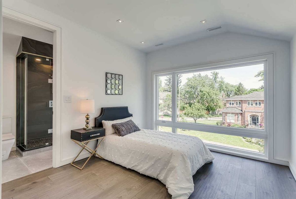 507 Cranbrooke Ave 507 Cranbrooke Ave Toronto