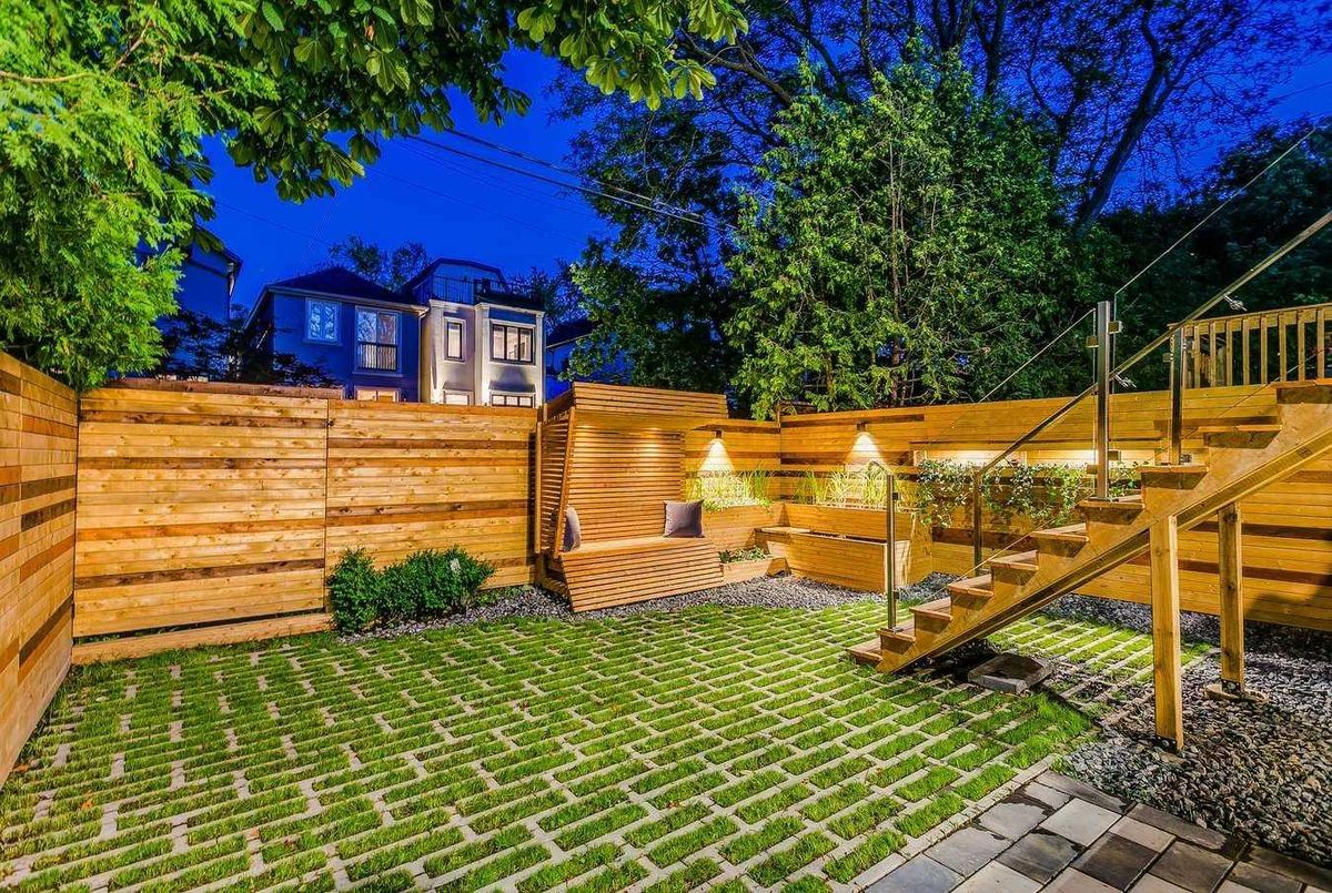 507 Cranbrooke Ave 507 Cranbrooke Ave Toronto