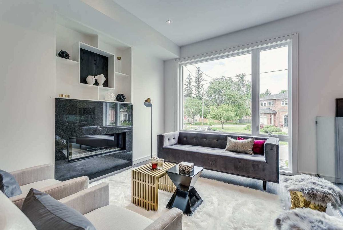 507 Cranbrooke Ave 507 Cranbrooke Ave Toronto