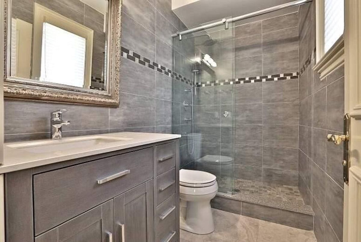 10 Cedarwood Ave 10 Cedarwood Ave Toronto