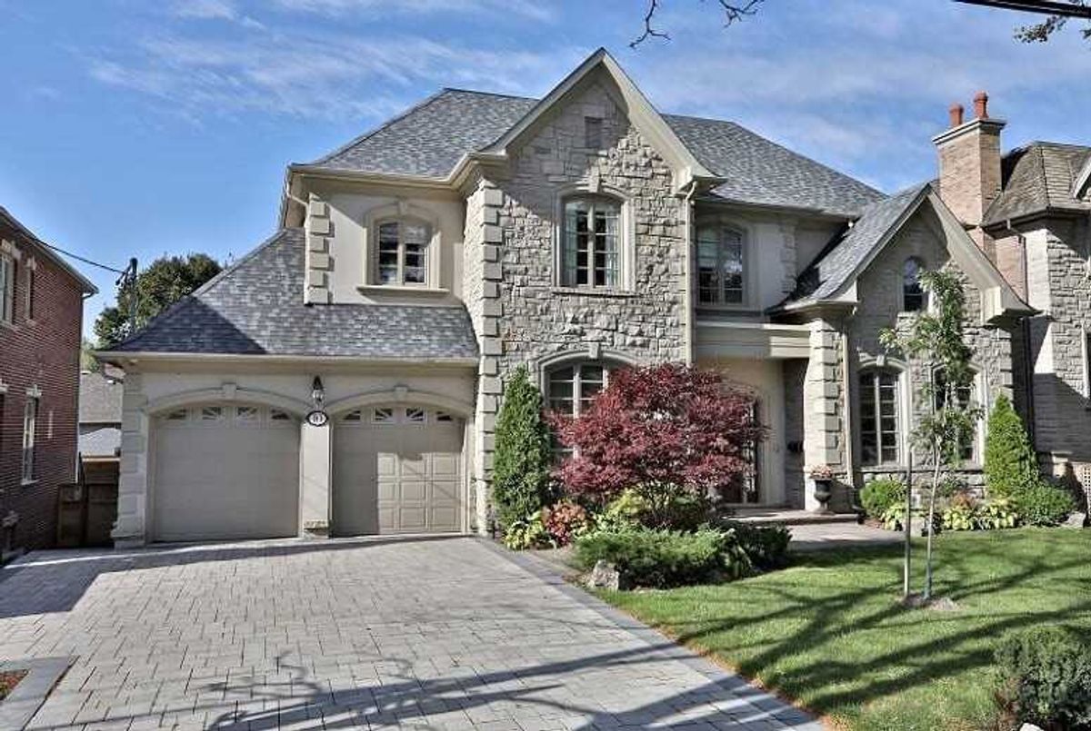 10 Cedarwood Ave 10 Cedarwood Ave Toronto