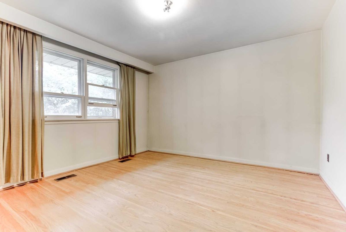 10 Whitelock Cres 10 Whitelock Cres Toronto