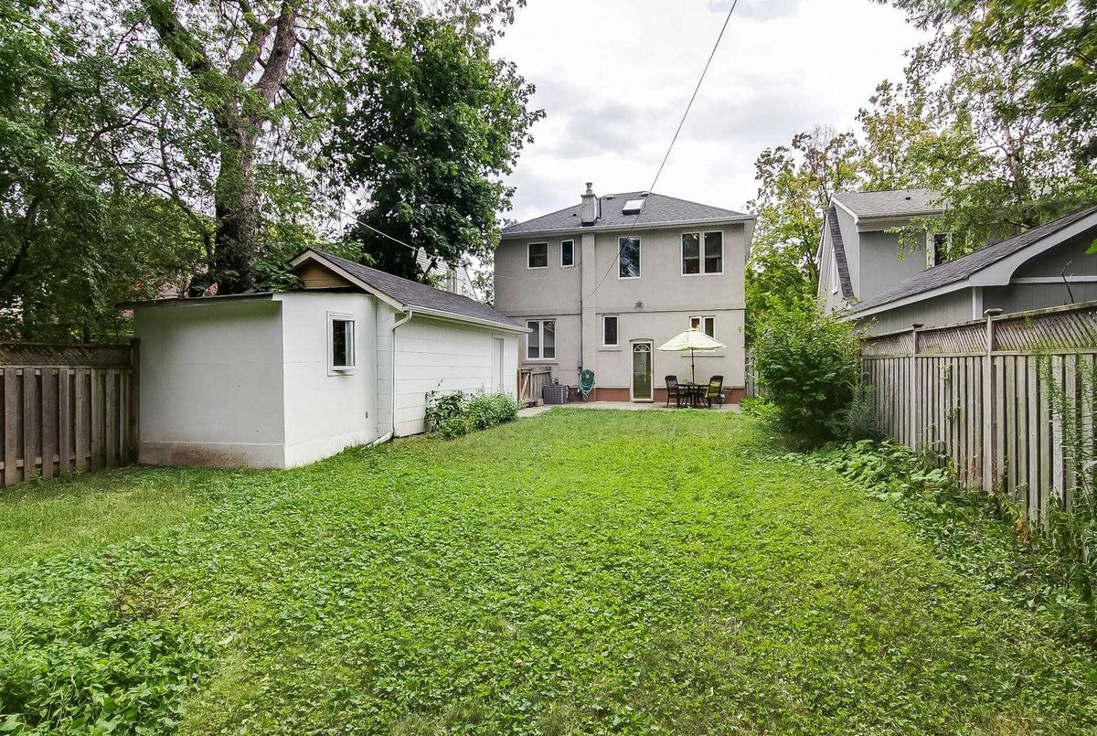 38 Anndale Dr 38 Anndale Dr Toronto