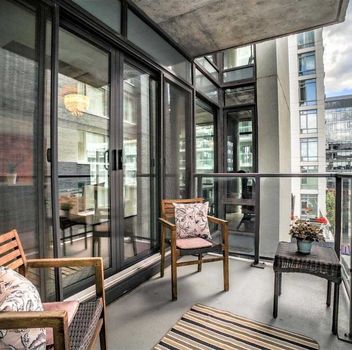 Condo 111 Bathurst St Toronto For {
  "AboveGradeFinishedArea": 0,
  "AboveGradeFinishedAreaSource": "",
  "AboveGradeFinishedAreaUnits": "",
  "Acreage": "",
  "Active": false,
  "Address": "111 Bathurst St",
  "AirConditioning": "Central Air",
  "AirConditioningYN": true,
  "Amps": "",
  "Appliances": "",
  "ApproxAge": "",
  "ApproxSquareFootage": "1000-1199",
  "Area": "Toronto",
  "AssessmentYear": "",
  "AssignmentYN": false,
  "AssociationAmenities": "",
  "AssociationFee": "",
  "AssociationFeeIncludes": "",
  "AssociationName": "",
  "AssociationYN": false,
  "Balcony": "",
  "Basement": "None",
  "BasementYN": false,
  "BathroomsFull": 0,
  "BathroomsHalf": 0,
  "Bedrooms": 2,
  "BedroomsDisplay": "2",
  "BedroomsPlus": 0,
  "BedroomsTotal": 0,
  "BelowGradeFinishedArea": 0,
  "BelowGradeFinishedAreaSource": "",
  "BelowGradeFinishedAreaUnits": "",
  "Board": "Toronto Regional real Estate Board",
  "BuilderName": "",
  "BuildingAreaTotal": "1000-1199",
  "BuildingAreaUnits": "Sq Ft",
  "BuildingName": "",
  "BusinessName": "",
  "BusinessType": "",
  "BuyerAgencyCompensation": "2.5 % + Hst",
  "BuyerAgencyCompensationType": "",
  "BuyerAgentAOR": "",
  "BuyerAgentEmail": "",
  "BuyerAgentFullName": "",
  "BuyerAgentId": "",
  "BuyerAgentMlsId": "",
  "BuyerAgentPhone": "",
  "BuyerOfficeId": "",
  "BuyerOfficeMlsId": "",
  "BuyerOfficeName": "",
  "BuyerOfficePhone": "",
  "CarportSpaces": 0,
  "Category": "MLS",
  "ChattelsYN": false,
  "City": "Toronto",
  "ClassSearch": "Condo",
  "ClosedDate": "0001-01-01T00:00:00",
  "CoListAgentDesignation": "",
  "CoListAgentEmail": "",
  "CoListAgentID": "",
  "CoListAgentMLSID": "",
  "CoListAgentName": "",
  "CoListAgentPhone": "",
  "CoListOfficeID": "",
  "CoListOfficeMLSID": "",
  "CoListOfficeName": "BOSLEY REAL ESTATE LTD., BROKERAGE",
  "CommercialCondoFee": "",
  "CommercialCondoFeeFrequency": "",
  "CommercialCondoFees": "",
  "Commission": "2.5 % + Hst",
  "Community": "Waterfront Communities C1",
  "CommunityFeatures": "",
  "Condition": "",
  "ConditionalExpiryDate": "0001-01-01T00:00:00",
  "ConditionOfSale": "",
  "CondoCorpNumber": "",
  "ConsentToAdvertiseYN": false,
  "ConstructionMaterials": "",
  "ContactAfterExpiryYN": false,
  "ContractDate": "2019-09-03T00:00:00",
  "Cooling": "Central Air",
  "CoolingYN": true,
  "Country": "",
  "CoverPhoto": "https://media.remarketer.ca/PROPTX/C4562760-1.jpg?tr=di-propertynoimage_pj5ksb5iM,f-jpg,q-90",
  "CrossStreet": "King/Bathurst",
  "DaysOnMarket": 87,
  "DepositRequired": "",
  "Directions": "",
  "Disclosures": "",
  "DisplayAddress": "818-111 Bathurst St",
  "DisplayAddressYN": true,
  "DistributeToInternetYN": true,
  "Drive": "",
  "Electric": "",
  "ElectricExpense": "",
  "ElectricOnPropertyYN": false,
  "ElectricYN": false,
  "ElementarySchool": "",
  "ElevatorYN": false,
  "Exclusions": "",
  "Expenses": "",
  "ExpiryDate": "2019-12-15T00:00:00",
  "Exposure": "",
  "Exterior": "",
  "ExteriorFeatures": "",
  "Extras": "Prkg & Over Sized Private Locker. Gas Line On Balcony. S/S Fridge, D/W, Gas Range, Microwave/Hood, Stacked W/D, All Elf's & Custom Window Coverings. Furniture Avail. For Sale! *Potential To Easily Convert Back To Original 3-Bdrm Floor Plan*",
  "FamilyRoom": "",
  "FireplaceTotal": 0,
  "FireplaceYN": false,
  "Flooring": "",
  "FloorPlans": "",
  "FoundationDetails": "",
  "Franchise": "",
  "FranchiseYN": false,
  "FurnishedYN": false,
  "GarageSpaces": 1.0,
  "GarageType": "Undergrnd",
  "GarageYN": false,
  "GasYN": false,
  "Geometry": {
    "lon": -79.4028,
    "lat": 43.6447
  },
  "GymYN": false,
  "HeatingYN": false,
  "HeatSource": "Gas",
  "HeatType": "Heat Pump",
  "HighSchool": "",
  "HoldoverDays": "",
  "id": "C4562760_PROPTX",
  "IDX": "N",
  "IDXYN": false,
  "Inclusions": "",
  "InteriorFeatures": "",
  "Kitchens": 1,
  "KitchensPlus": 0,
  "LandLeaseAmount": "",
  "LandLeaseYN": false,
  "LastStatus": "Sus",
  "Latitude": 43.6447,
  "LaundryFeatures": "",
  "LaundryLevel": "",
  "Lease": "",
  "LeaseAgreement": "",
  "LeaseAgreementYN": false,
  "LeaseFrequency": "",
  "LeaseTerm": "",
  "LegalDescription": "",
  "Level": "",
  "ListAgentDesignation": "",
  "ListAgentEmail": "",
  "ListAgentID": "",
  "ListAgentMLSID": "",
  "ListAgentName": "",
  "ListAgentPhone": "",
  "ListAOR": "",
  "ListBrokerage": "BOSLEY REAL ESTATE LTD., BROKERAGE",
  "ListingEntryDate": "2019-09-03T00:00:00",
  "ListingId": "C4562760",
  "ListingKey": "C4562760",
  "ListOfficeID": "",
  "ListOfficeMLSID": "",
  "ListOfficePhone": "",
  "ListPrice": 1230000,
  "ListPricePerUnit": 0,
  "ListPriceUnit": "",
  "LivingArea": "1000-1199",
  "LivingAreaSource": "",
  "LivingAreaUnits": "",
  "Locker": "Owned",
  "Longitude": -79.4028,
  "LotDepth": 0,
  "LotFeatures": "",
  "LotFront": 0,
  "LotIrregularities": "",
  "LotShape": "",
  "LotSizeArea": "",
  "LotSizeAreaUnits": "",
  "LotSizeCode": "",
  "LotSizeDimensions": "",
  "Maintenance": "629.22",
  "Media": [],
  "MediaChangeTimestamp": "2019-11-29T17:00:43",
  "MLS": "C4562760",
  "MLSLastStatus": "Suspended",
  "MLSNumber": "C4562760",
  "MLSStatus": "Suspended",
  "Municipality": "Toronto",
  "MunicipalityDistrict": "Toronto C01",
  "NewConstructionYN": false,
  "NumberOfBuildings": 0,
  "NumberOfUnitsTotal": 0,
  "OccupantType": "",
  "OpenHouses": [],
  "OpenHouseYN": false,
  "OriginalPrice": 1297999,
  "OwnershipType": "",
  "ParcelNumber": "",
  "ParkingIncludedYN": false,
  "ParkingSpaces": 1,
  "PaymentFrequency": "",
  "PaymentMethod": "",
  "PetsPermitted": "Restrict",
  "PetsPermittedYN": false,
  "PhotoCount": 20,
  "PictureYN": false,
  "PoolFeatures": "",
  "PoolYN": false,
  "PossessionDate": "",
  "PostalCode": "M5V0M9",
  "PreviousListPrice": 1297999,
  "PriceChange": true,
  "PriceChangeTimestamp": "0001-01-01T00:00:00",
  "PriorMlsStatus": "Sus",
  "PrivateEntrance": "",
  "PrivateEntranceYN": false,
  "PrivateRemarks": "",
  "PropertyAttachedYN": false,
  "PropertyCondition": "",
  "PropertyFeatures": "",
  "PropertyManagementCompany": "",
  "PropertyStyleSearch": "Apartment",
  "PropertySubType": "Condo Apt",
  "PropertySubTypeSearch": "Condo",
  "PropertyType": "Condo",
  "PropertyTypeSearch": "Residential",
  "Province": "Ontario",
  "PublicRemarks": "Spectacular 2 Bed/2 Bath Condo At \"One Eleven\" In Coveted King West! 1136 Sqft Corner Suite, Clear Views Of Cn Tower! Open Concept, Exposed Concrete Ceilings, Custom Barnboard Foyer & Hardwood Floors Throughout. Floor To Ceiling Windows Throughout W/ Custom Blinds! Beautiful Modern Kitchen And Island, Quartz Countertops, Dble Wide Sink, Stainless Steel Appliances & Gas Range. Walkout Balcony W/ Gas Hookup *Extra Lrg Private Locker Right Beside Parking Spot*",
  "PurchaseContractDate": "0001-01-01T00:00:00",
  "RemarksForClients": "Spectacular 2 Bed/2 Bath Condo At \"One Eleven\" In Coveted King West! 1136 Sqft Corner Suite, Clear Views Of Cn Tower! Open Concept, Exposed Concrete Ceilings, Custom Barnboard Foyer & Hardwood Floors Throughout. Floor To Ceiling Windows Throughout W/ Custom Blinds! Beautiful Modern Kitchen And Island, Quartz Countertops, Dble Wide Sink, Stainless Steel Appliances & Gas Range. Walkout Balcony W/ Gas Hookup *Extra Lrg Private Locker Right Beside Parking Spot*",
  "Restricted": true,
  "RetirementYN": false,
  "RoadFrontageType": "",
  "RoadSurfaceType": "",
  "RollNumber": "",
  "Roof": "",
  "Rooms": [],
  "RoomsAboveGrade": 0,
  "RoomsBelowGrade": 0,
  "RoomsTotal": 0,
  "RoomsYN": false,
  "RTimestampSql": "2019-11-29T17:00:43",
  "SaleLease": "Sale",
  "SalesBrochure": "",
  "Sauna": "",
  "SaunaYN": false,
  "Sewers": "",
  "ShowingInstruction": "",
  "SignOnPropertyYN": false,
  "Sold": false,
  "SoldDate": "0001-01-01T00:00:00",
  "SoldPrice": 0,
  "Source": "PROPTX",
  "SourceSystemID": "",
  "SpaFeatures": "",
  "SpaYN": false,
  "SPLP": 100,
  "SqFtRangeMax": 1199,
  "SqFtRangeMin": 1000,
  "SqFtTotal": 0,
  "StandardStatus": "",
  "Status": "U",
  "Stories": "",
  "StoriesTotal": "",
  "StreetAbbreviation": "",
  "StreetDirection": "",
  "StreetName": "Bathurst",
  "StreetNumber": "111",
  "StreetSuffix": "St",
  "StreetSuffixCode": "",
  "StructureType": "",
  "Style": "Apartment",
  "SubLeaseYN": false,
  "Summary": "listingkey:C4562760 | mls_number:C4562760 | community:Waterfront Communities C1 | property_type:Condo | property_subtype:Condo Apt | building_type:Condo Apt | building_style:Apartment | list_price:1230000 | list_date:9/3/2019 12:00:00 AM | sold_price:0 | sold_date:1/1/0001 12:00:00 AM | bed:2 | bath:2 | active:False | sold:False | source:PROPTX | transaction:Sale | listing_office:BOSLEY REAL ESTATE LTD., BROKERAGE | thumbnail:https://media.remarketer.ca/PROPTX/C4562760-1.jpg?tr=di-propertynoimage_pj5ksb5iM,f-jpg,w-600,h-600,q-90,c-maintain_ratio,fo-center",
  "SurveyType": "",
  "SurveyYear": "",
  "SurveyYN": false,
  "SuspendedDate": "2019-11-29T00:00:00",
  "TaxAssessedValue": "",
  "Taxes": 4808.72,
  "TaxLegalDescription": "",
  "TaxYear": "2019",
  "TenantPays": "",
  "TerminatedDate": "2019-11-29T00:00:00",
  "Thumbnail": "https://media.remarketer.ca/PROPTX/C4562760-1.jpg?tr=di-propertynoimage_pj5ksb5iM,f-jpg,w-600,h-600,q-90,c-maintain_ratio,fo-center",
  "TimeShareYN": false,
  "TimestampSql": "2019-11-29T17:00:43",
  "TMI": "",
  "TotalArea": "1000-1199",
  "TotalAreaUnit": "",
  "TotalParkingSpaces": 1,
  "Type": "Condo Apt",
  "TypeSearch": "Apartment Unit",
  "UFFI": "",
  "UnitNumber": "818",
  "Units": "",
  "UnparsedAddress": "",
  "Use": "",
  "Utilities": "",
  "UtilityExpenses": "",
  "View": "",
  "VirtualTour3DURL": "",
  "VirtualTourURL": "http://primolisting.com/listings/3207/share?unbranded=true",
  "VirtualTourURLUnbranded": "http://primolisting.com/listings/3207/share?unbranded=true",
  "Volts": "",
  "Warranty": "",
  "WarrantyYN": false,
  "Washrooms": 2,
  "Water": "",
  "WaterBodyName": "",
  "WaterBodyType": "",
  "WaterExpense": "",
  "Waterfront": "",
  "WaterFrontage": "",
  "WaterFrontageFt": "",
  "WaterfrontYN": false,
  "WaterIncluded": "",
  "WaterSupplyTypes": "",
  "WaterView": "",
  "WaterYN": false,
  "WellCapacity": "",
  "WellCapacityUnits": "",
  "WellDepth": "",
  "WellDepthUnits": "",
  "Winterized": "",
  "YearBuilt": "",
  "Zoning": ""
}.(string)property[