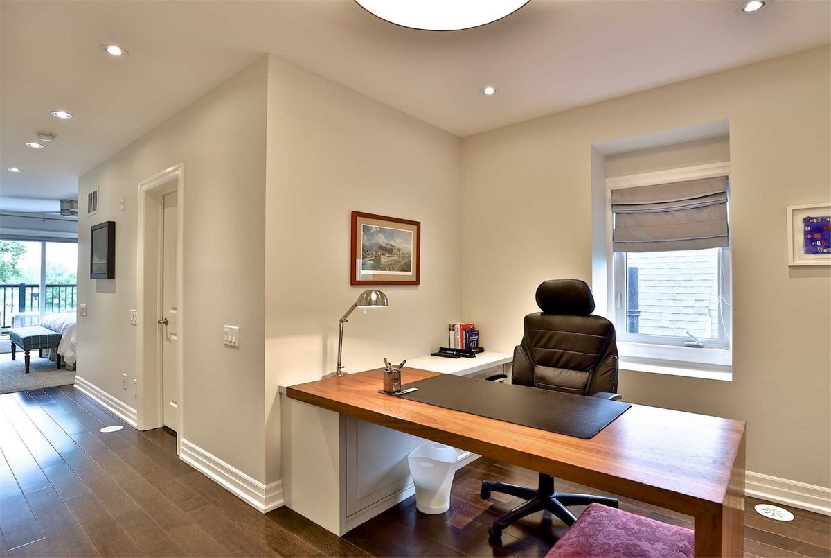 375 Roehampton Ave 375 Roehampton Ave Toronto