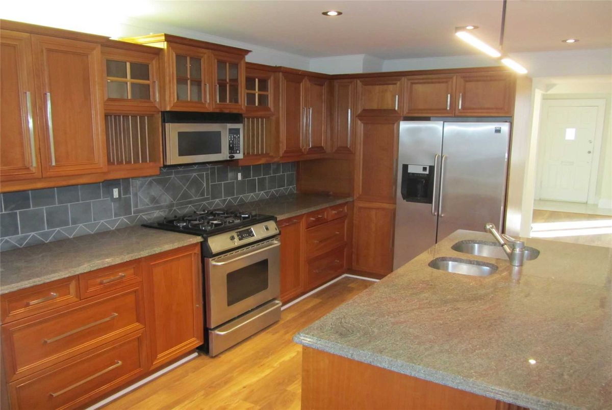 36 Glengrove Ave W 36 Glengrove Ave W Toronto