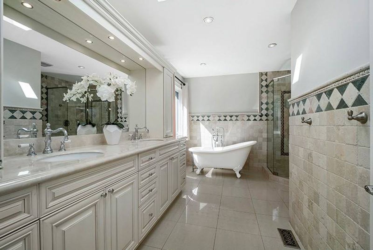69 Mcgillivray Ave 69 Mcgillivray Ave Toronto