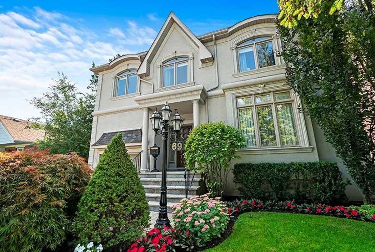 69 Mcgillivray Ave 69 Mcgillivray Ave Toronto