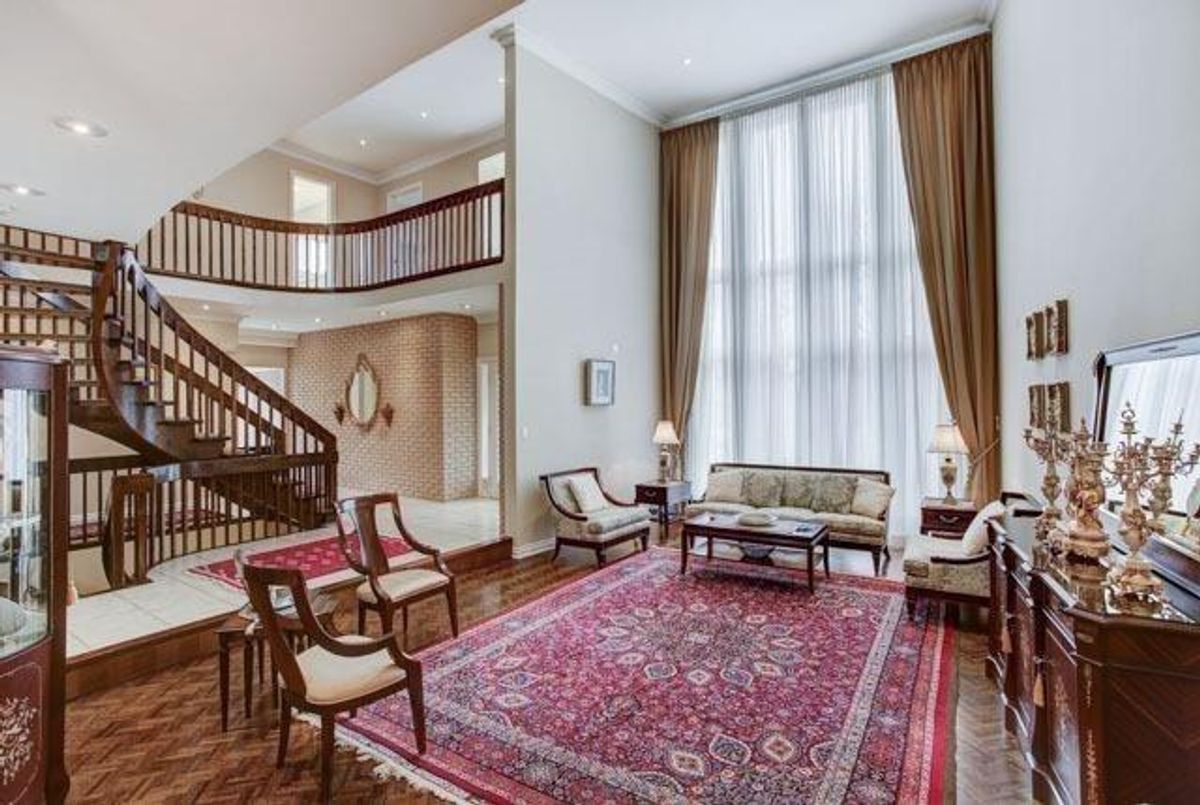 105 Garnier Crt 105 Garnier Crt Toronto