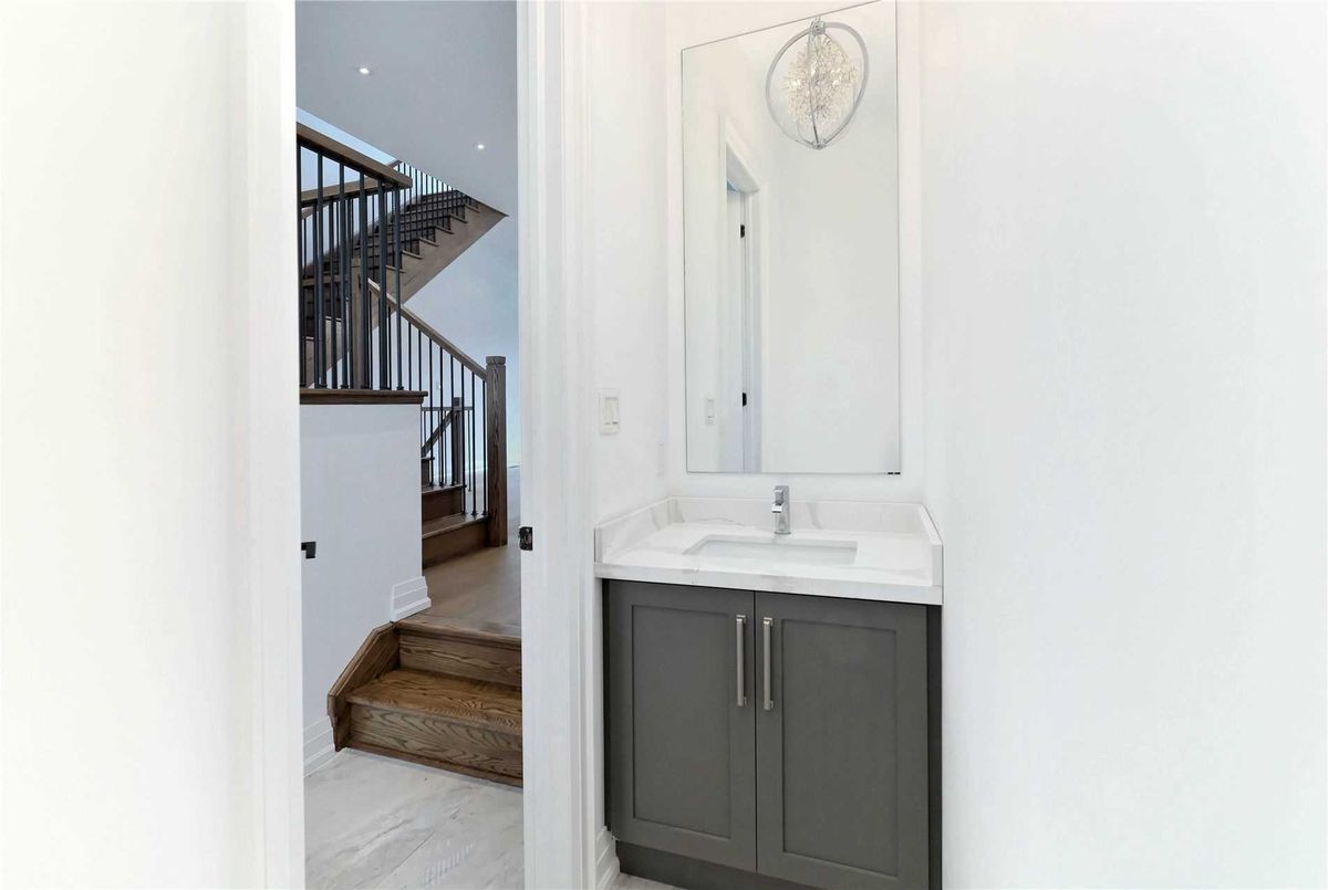 70 Bude St 70 Bude St Toronto