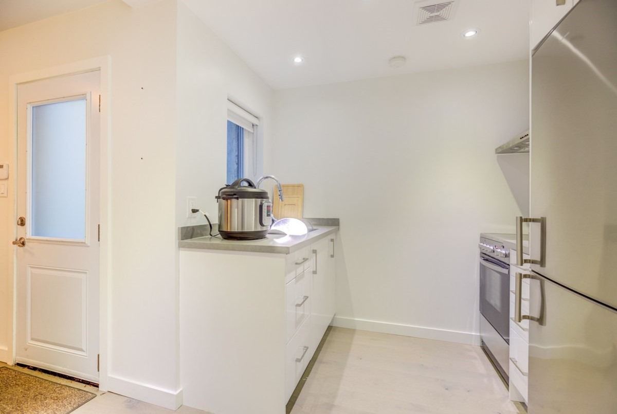209 Marlborough Pl 209 Marlborough Pl Toronto