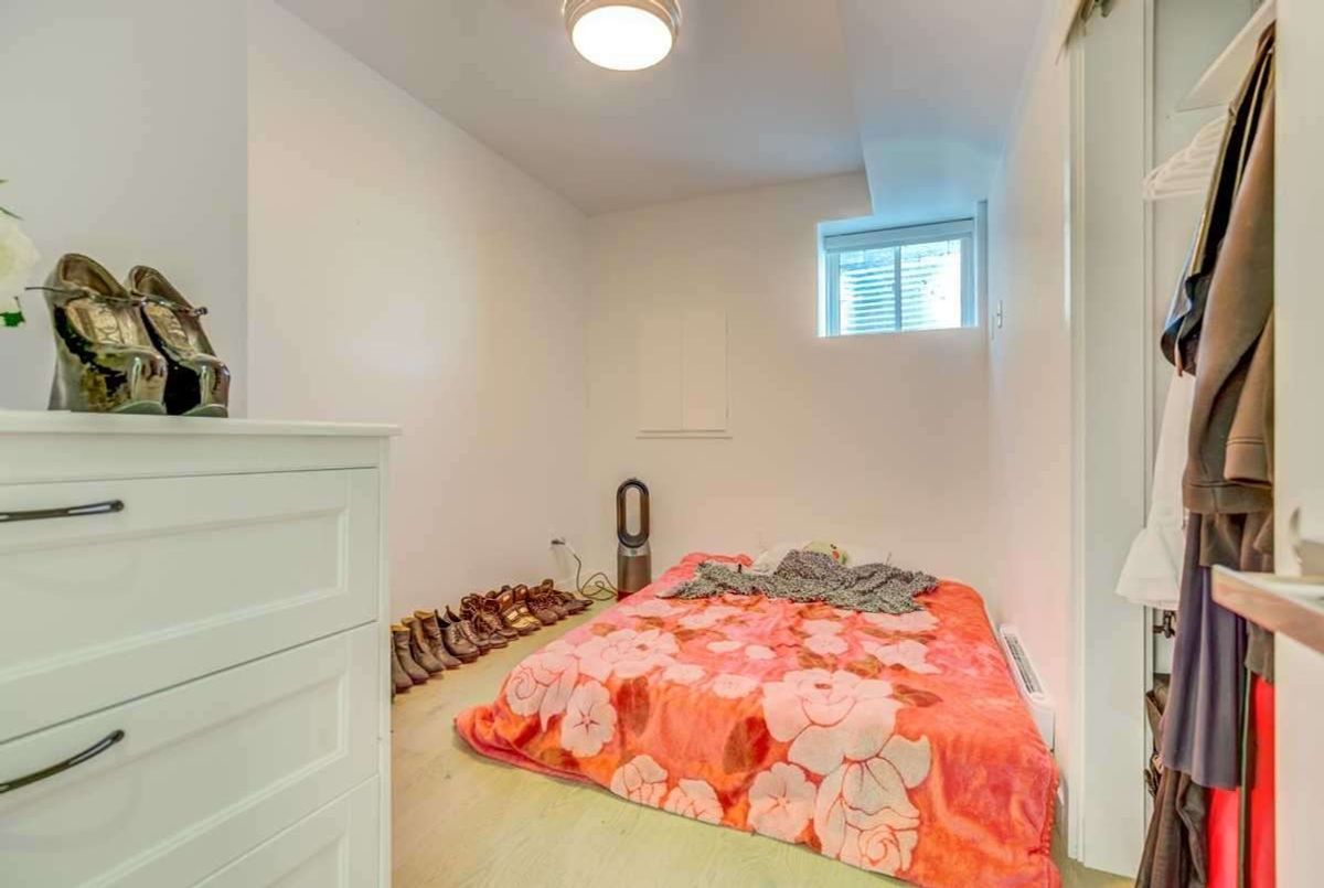 209 Marlborough Pl 209 Marlborough Pl Toronto