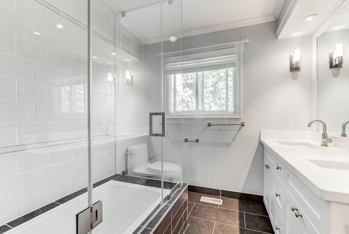 16 Davean Dr 16 Davean Dr Toronto