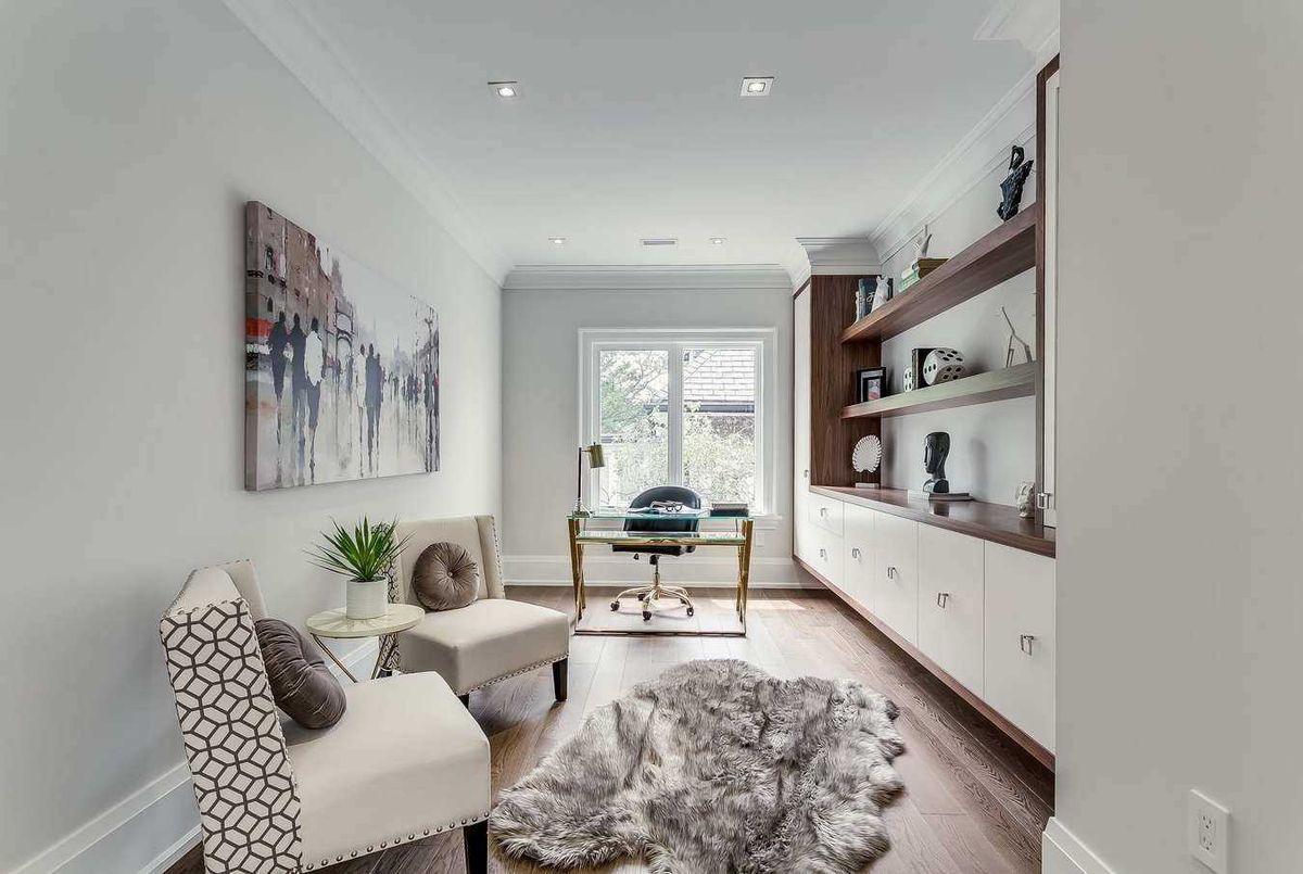247 Lytton Blvd 247 Lytton Blvd Toronto