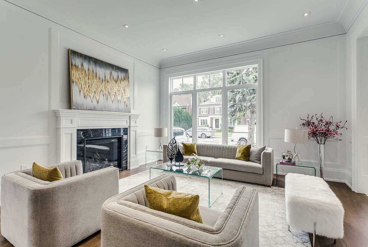 247 Lytton Blvd 247 Lytton Blvd Toronto
