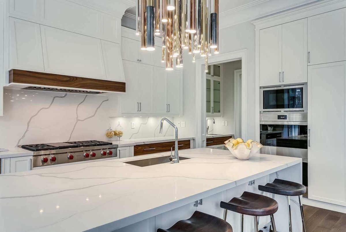 247 Lytton Blvd 247 Lytton Blvd Toronto